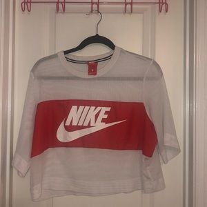 Nike Mesh Crop top
